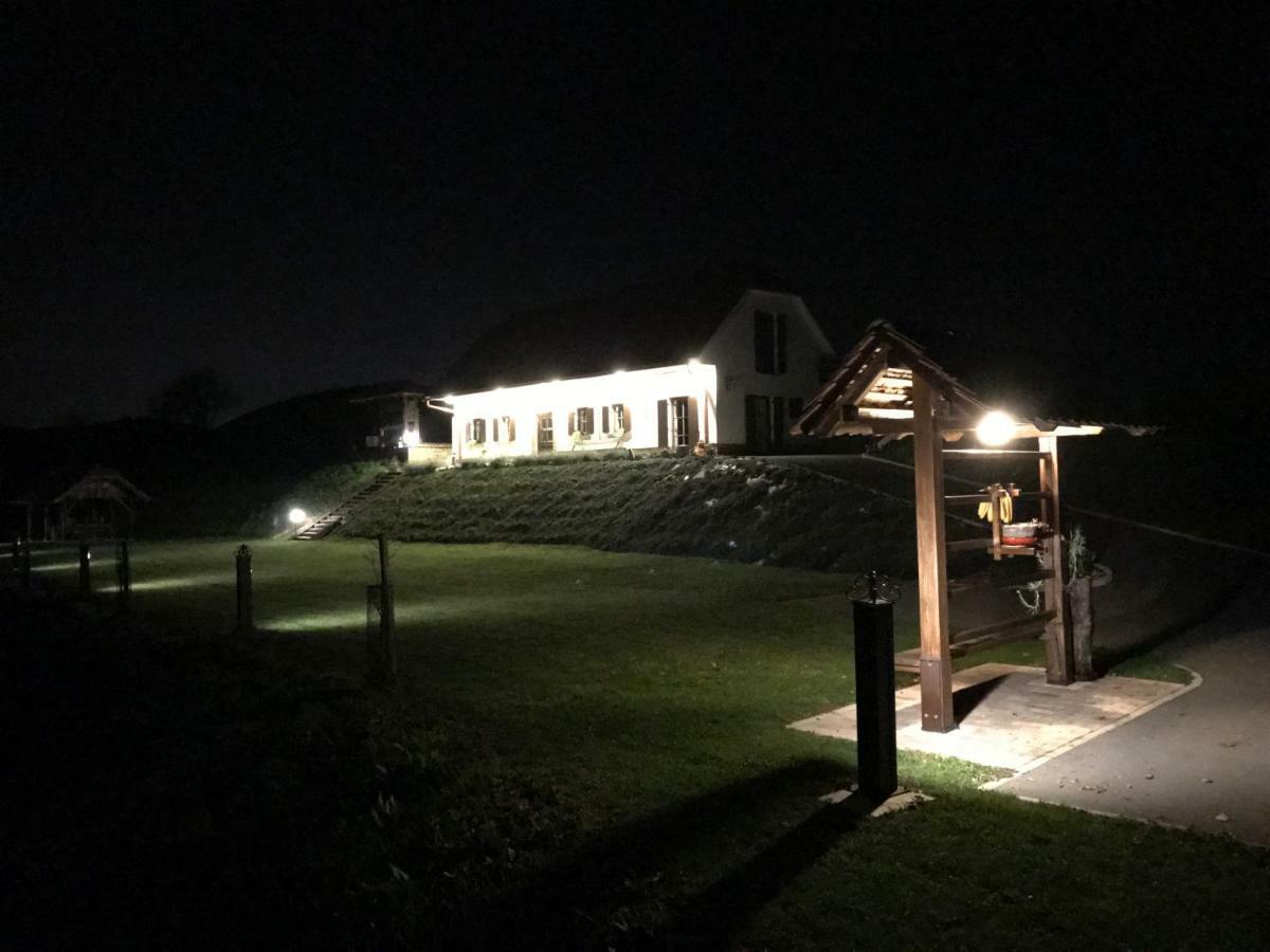 Tourist Farm Artisek Βίλα Store Εξωτερικό φωτογραφία